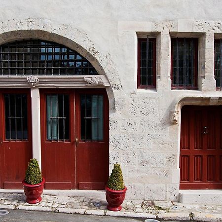 Bed and Breakfast Les Trois Maillets, Monument Historique Orléans Exterior foto